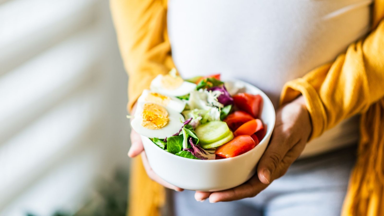 Pregnancy Healthy Nutrition - Dr. Shabnam Sharjil at PCOS Ferticure Clinic provides expert guidance on maintaining a healthy diet during pregnancy, offering essential nutrition tips and strategies within the context of PCOS-PCOD.